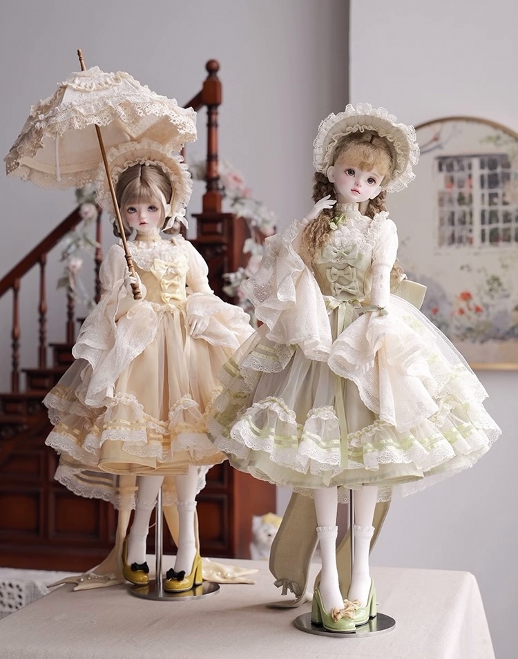 入荷情報】 By Sun Eより、『ヨーロピアンフリルドレスセット』のご