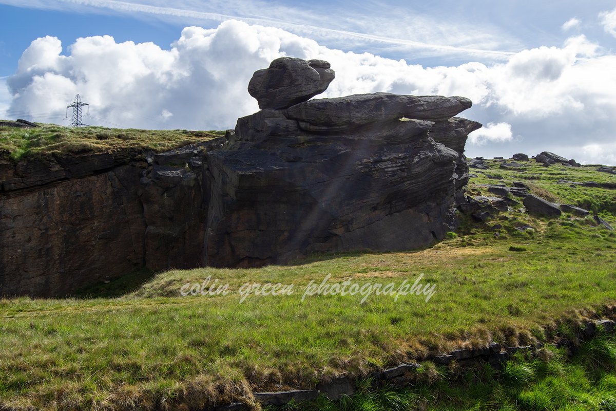 Photosbycolin1's tweet photo. Colin Green Photography: The Enigmatic Rain Stone at Blackstone Edge https://t.co/A4qLw0MXHj #blog #photography #rainstone #blackstoneedge https://t.co/Jf0TXs5UKn