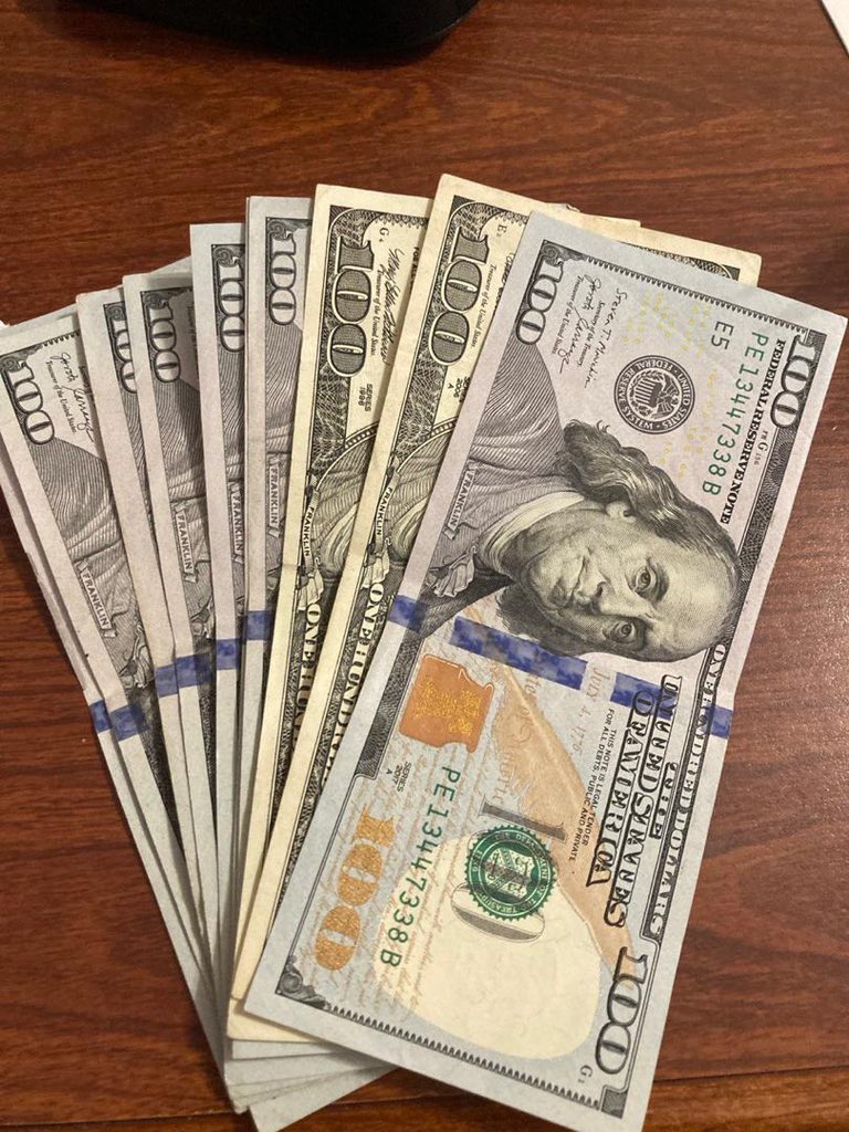 While wasting your time doing different job,start up bitcoin/forex trade now and make good profit from home,dm me to get started.
