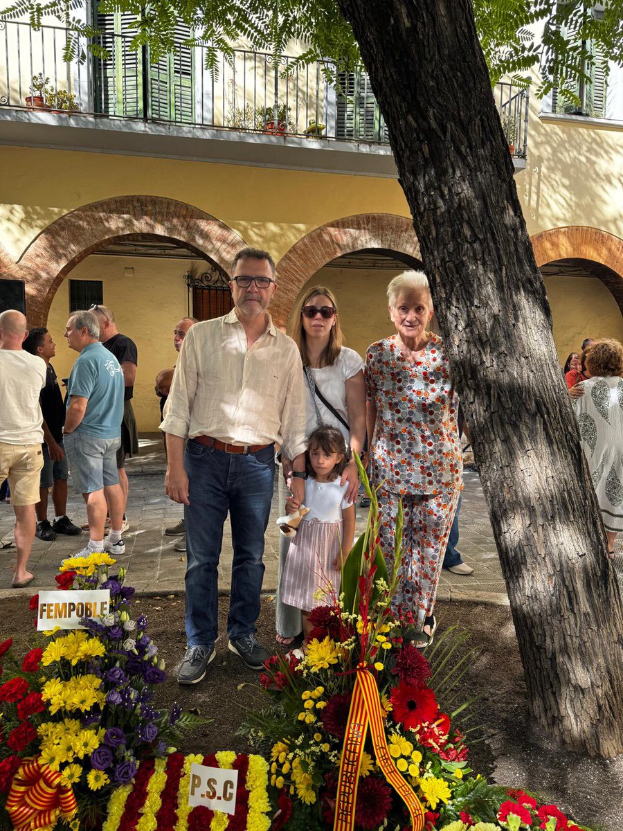 Bona #diada a tothom! El català ha rebut un revés que només la força del poble pot revertir. Les polítiques d’ <a href="/Esquerra_ERC/">Esquerra Republicana</a> estan sent vulnerades i no ho podem permetre. #Visca la terra! #Independència! 
#Ribes