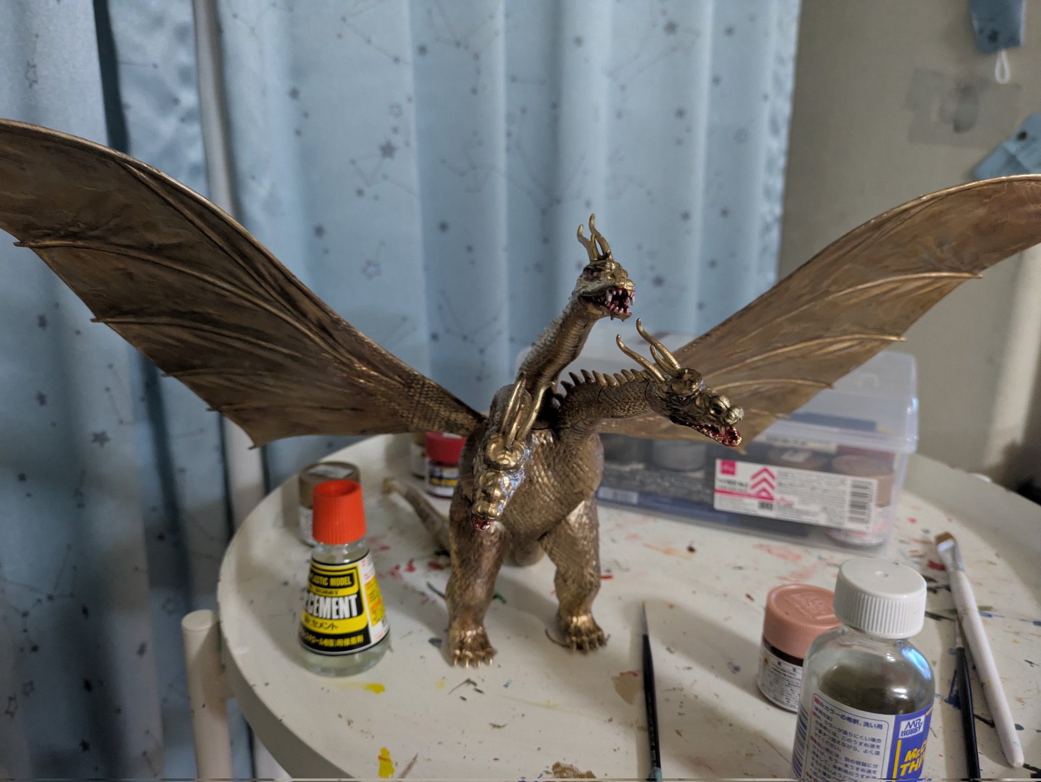 キングギドラ　リペイント ゴジラ怪獣 キングギドラ リペイントの通販 by 紙飛行機羽羽s