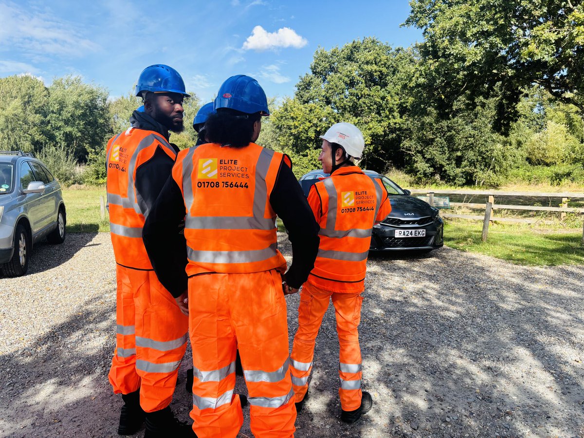 Yesterday we had the pleasure of accompanying a group of delegates from HMP Hollesley Bay who successfully undertook their PTS AC (Personal Track Safety Alternate Current). The result? Every delegate passed! 👏🏻👏🏻

<a href="/_ElitePS/">Elite Project Services</a> 🟡 Collaborating together for success!

#NSAR RTAS0488