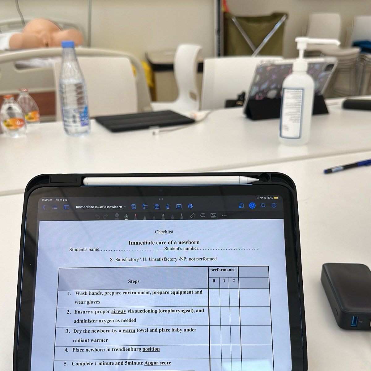 iloaun's tweet image. عشوا ا ا ا ئيات🌺
-ALT-