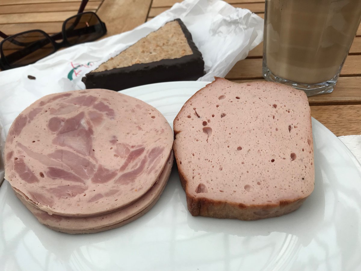 Markthallenfrühstück 
2 km 🏊🏼Hallenbad
Latte Macchiato, Brötchen, Leberkäse, Schinkenwurst,
Nusswinkel 
<a href="/pulpo404/">pulpo404</a> <a href="/FPflaumenbaum/">fritzchenpflaumenbaum</a>