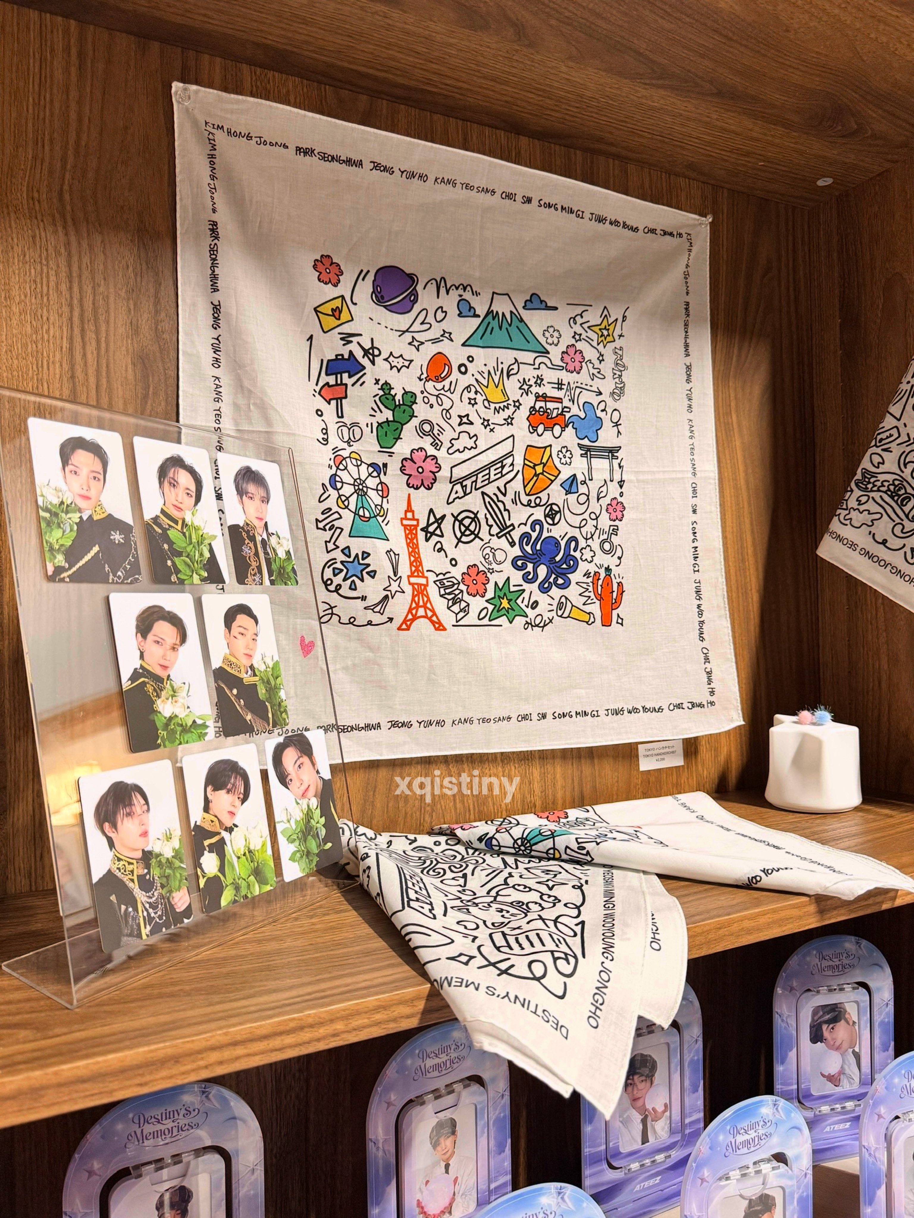 ATEEZ exhibition 東京　展示会　ハンカチ　トレカ　8種セット ATEEZ exhibition 東京 展示会 ハンカチ トレカ 8種セット