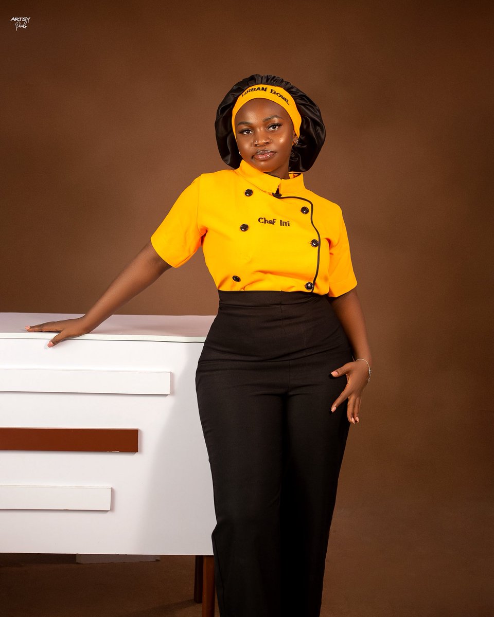 Vee_notes's tweet image. Your Chef💛🩶

📸 @Thayre_andres 
👗 @Raysatelier