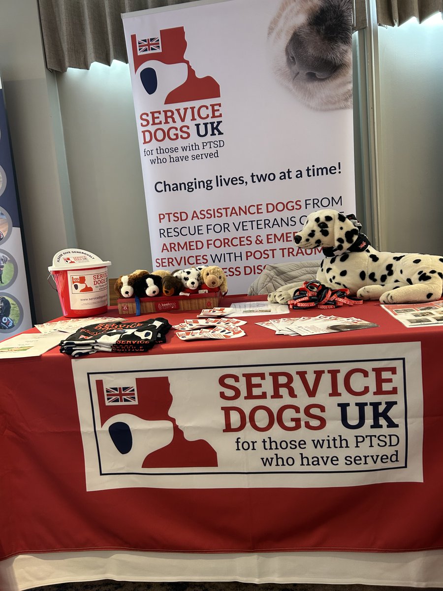 The home team are so excited to be representing the NFRSA at the Service Dogs UK Conference today. A wonderful event and a lovely chance to bump into our amazing ambassador Tom Gaymor!  <a href="/ServiceDogsUK/">ServiceDogsUK</a>  <a href="/TomGaymor/">Tom Gaymor 🎙️</a>