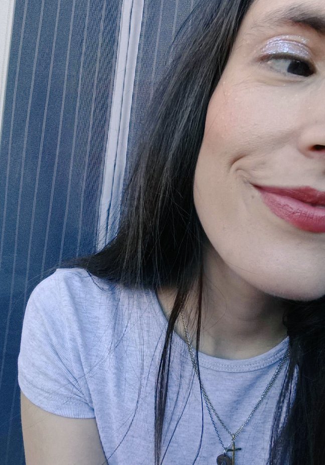 Hoy mi mente me pide un poco de brillo aunque no esté cien por cien.