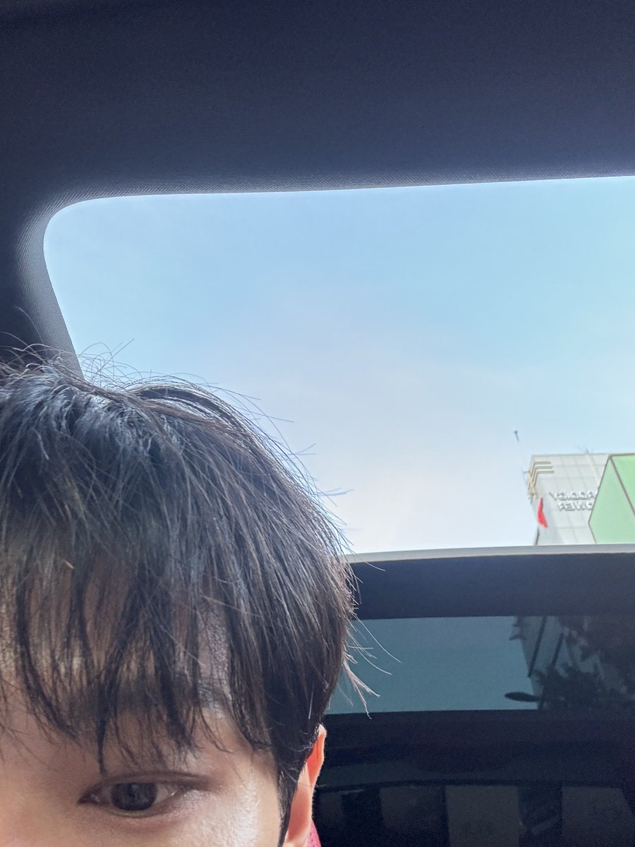 구니까 뭐 했는데 메컵 된 상태로 퇴근하시냐구요
루시가 너무 바쁘다 바빠 보구시퍼 ໒꒰ྀིっ˕‹̥̥̥ ꒱ྀི১