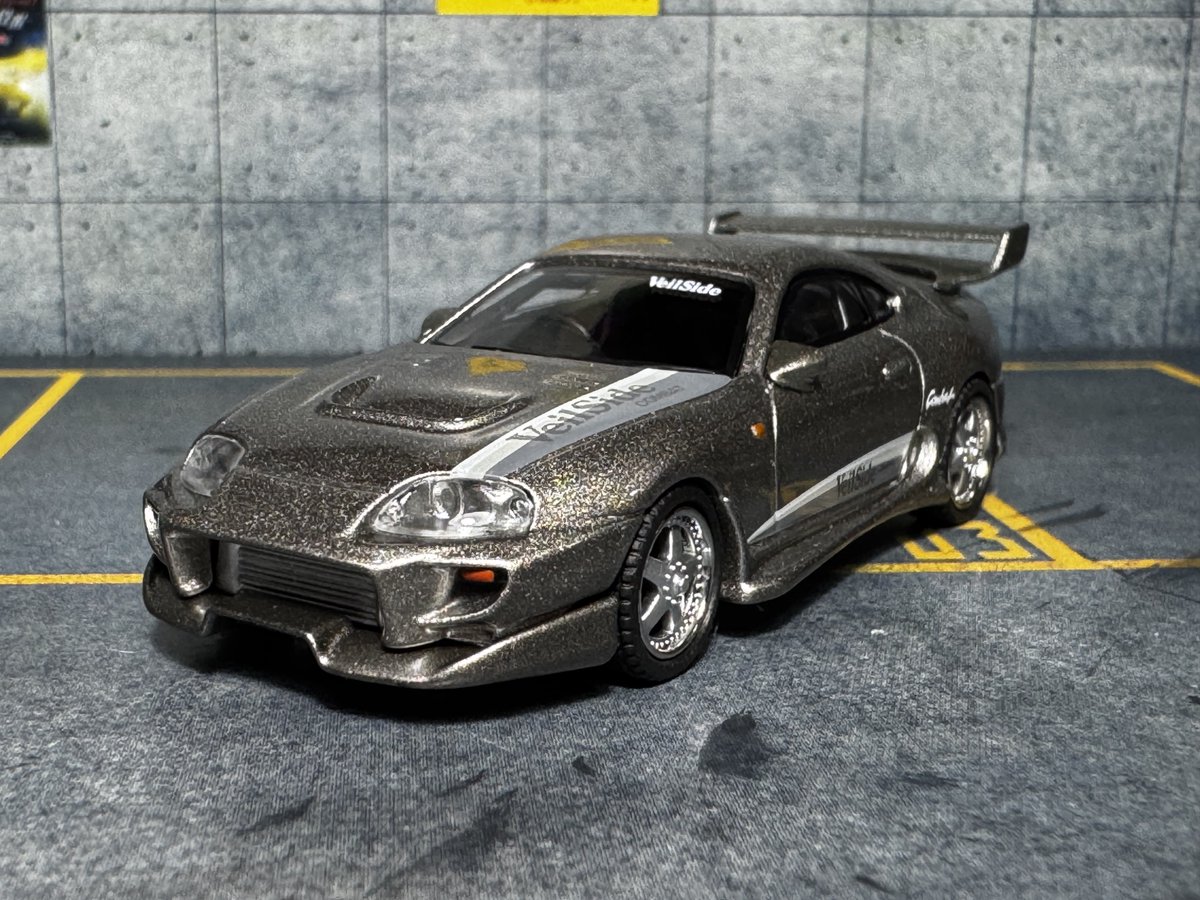 ヴェイルサイド VeilSide スープラ コンバットV-Ⅱ ＆ タミヤスープラ 1/24 ヴェイルサイド JZA80スープラ コンバットV-II【48979