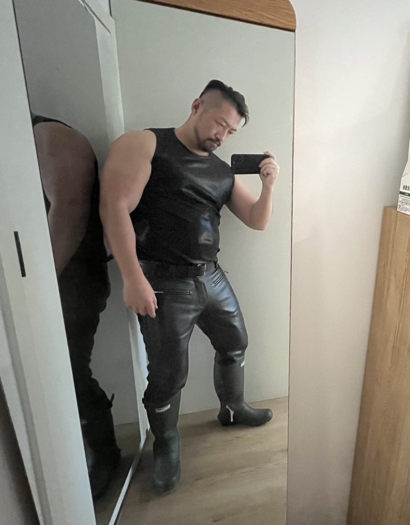 Adam_huan tweet media
