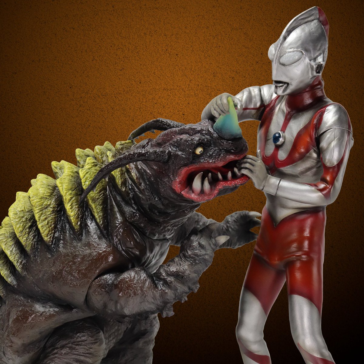 新商品告知】 「1/6特撮シリーズ ウルトラマン(Aタイプ)対ネロンガ