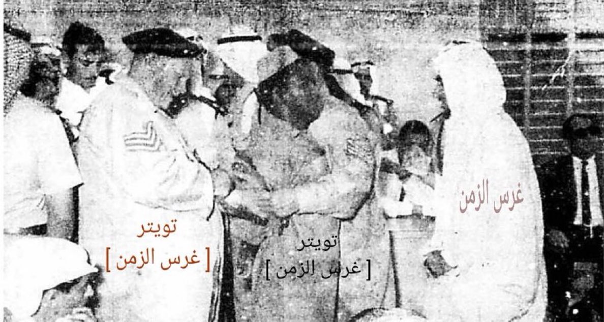 صورة نادرة جداً  .. تنفيذ أول حكم اعدام بتاريخ الكويت .. وكان المعدوم عمانياً قام بقتل شقيقه .. (التنفيذ كان 17مايو 1964).