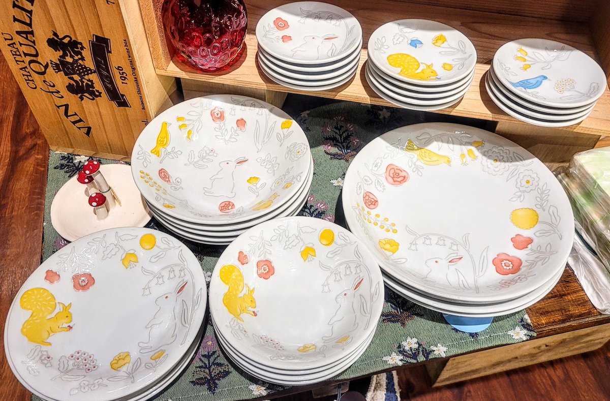 美濃焼の可愛い食器シリーズが入荷。その名もFiower fragrant garden