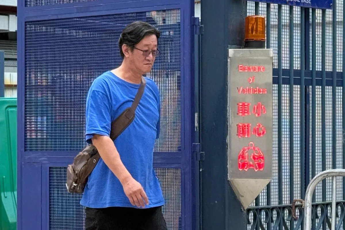 hkdc_us's tweet image. The father of Ng Man-yuen has been detained for interrogation by national security police in #HongKong. Ng is 1 of 15 overseas HKers for whom arrest warrants &amp;amp; bounties were issued on Jul 25. This is the 4th relative to be targeted by HK police of someone in that batch.