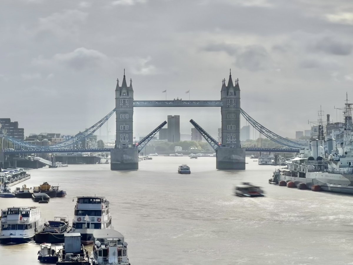 Tim Dunn (@mrtimdunn) on Twitter photo The tourists aboard the Mercuria got the Thames cruise of their lives just now, when – with a clear river ahead – right in front of them <a href="/TowerBridge/">Tower Bridge</a> raised its bascules for a maintenance lift The tourists aboard the Mercuria got the Thames cruise of their lives just now, when – with a clear river ahead – right in front of them <a href="/TowerBridge/">Tower Bridge</a> raised its bascules for a maintenance lift