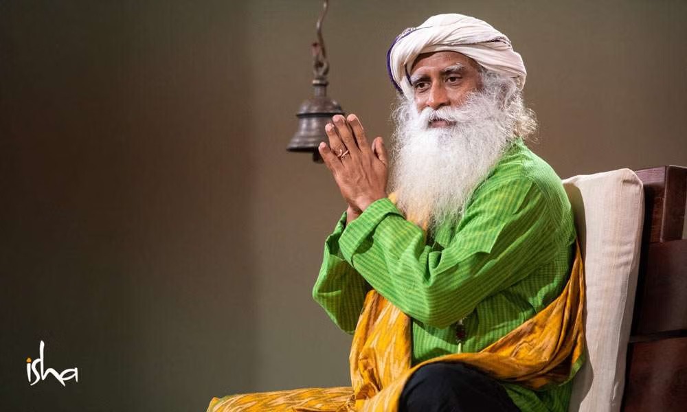 SadhguruTamil's tweet image. அருள்வாக்கு சொல்லலாமா?

&quot;ஏம் மகளுக்கு கல்யாணம் எப்ப நடக்கும்?&quot; &quot;என் மகனுக்கு கவர்மன்ட் உத்யோகம் எப்ப கெடைக்கும்?&quot; இப்படித் தேடி வருபவர்களுக்கு அருள்வாக்கு சொல்பவர்கள் ஏராளம். பலர் மனதில் கேள்விகளையும், வேறு சில விவாத மேடைகளில் சர்ச்சைகளையும் கிளப்பும் &apos;அருள்வாக்கு சொல்லுதல்&apos;…