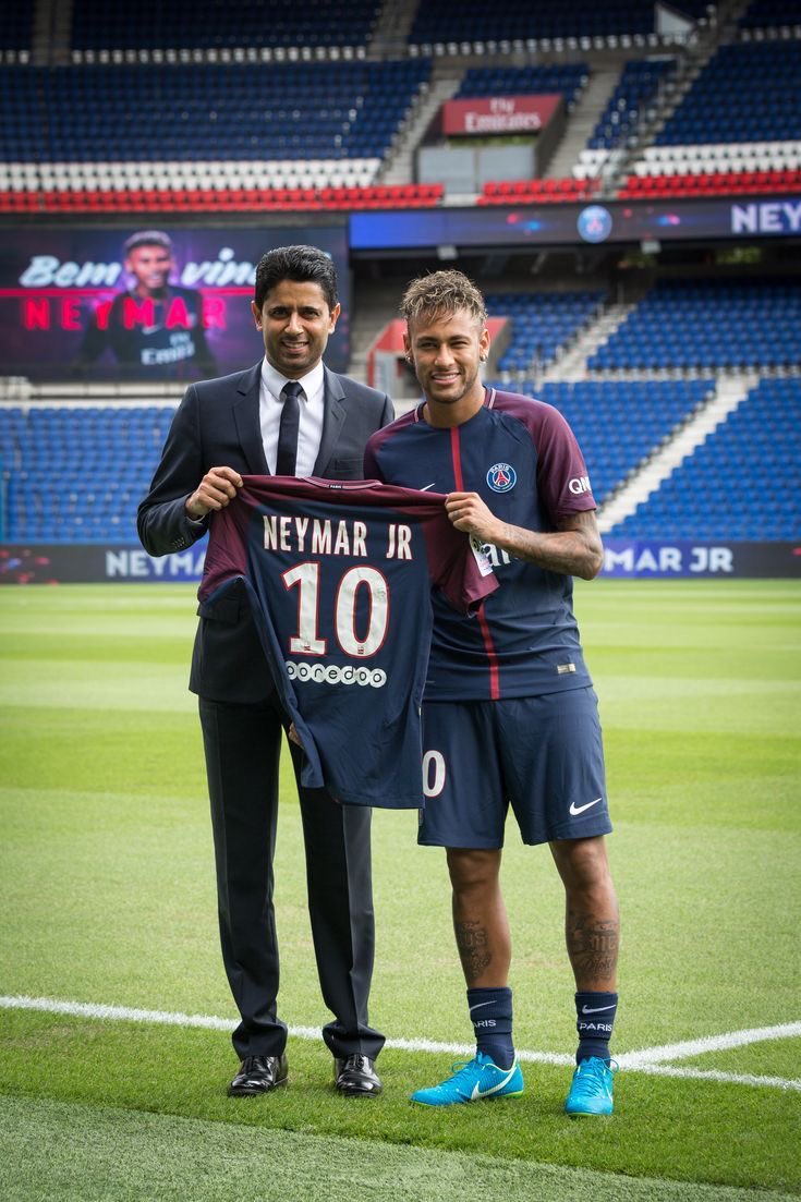 PSG really spent €222 Million on Neymar and Barcelona wasted the money😭