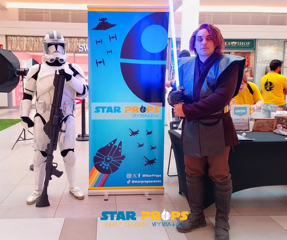 StarProps's tweet image. Resumen de nuestro paso por el #qomicboom en el Sant Cugat Shopping Centre.

Agradeceremos a #museudelcomic y a @SWCatalunya por invitarnos.

#starprops #starwars #starpropseventos #starwarsfan #starwarscosplay #sinanimodelucro #solidaritat