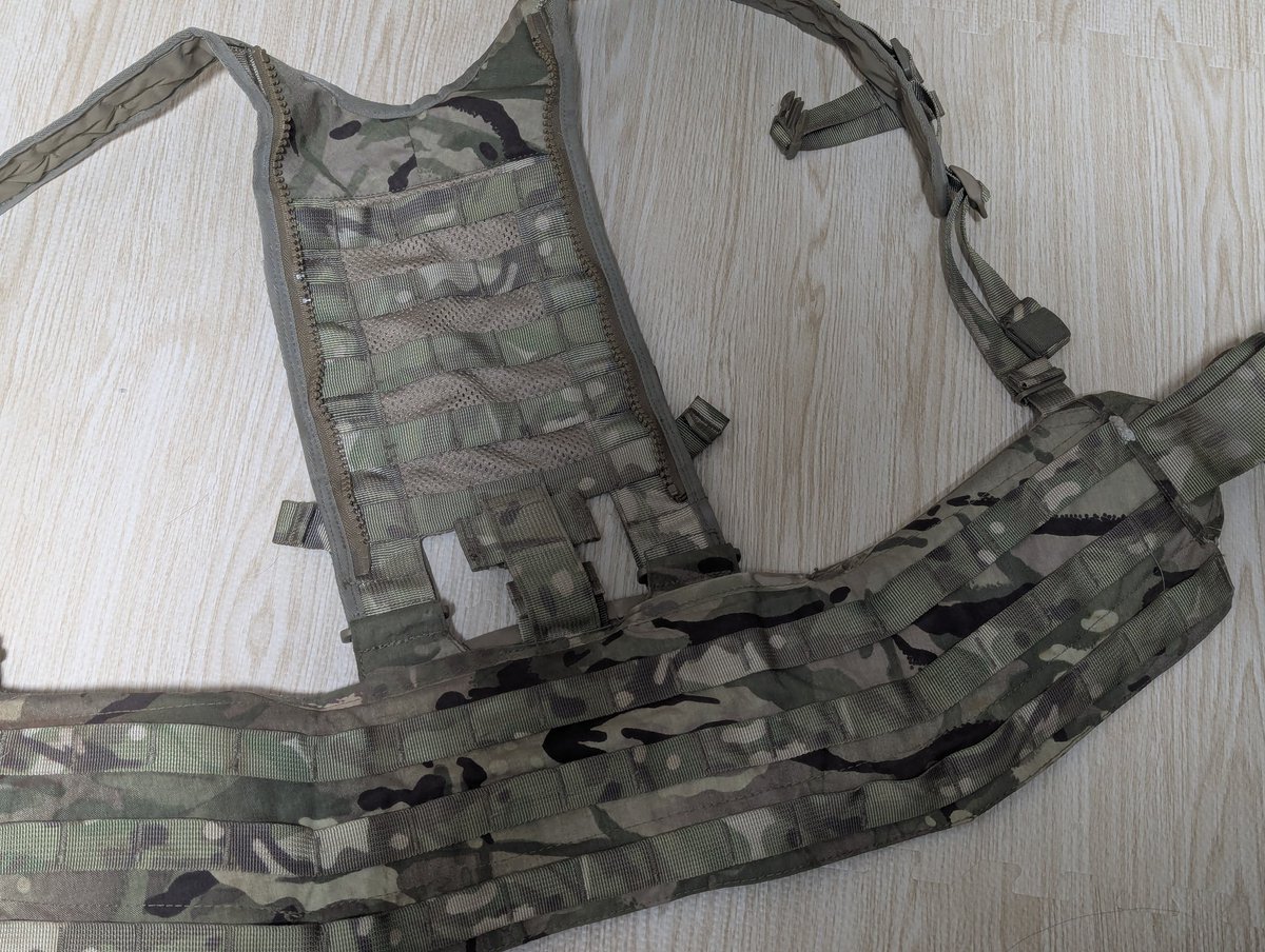 ポーチ何買ったらいいんですか