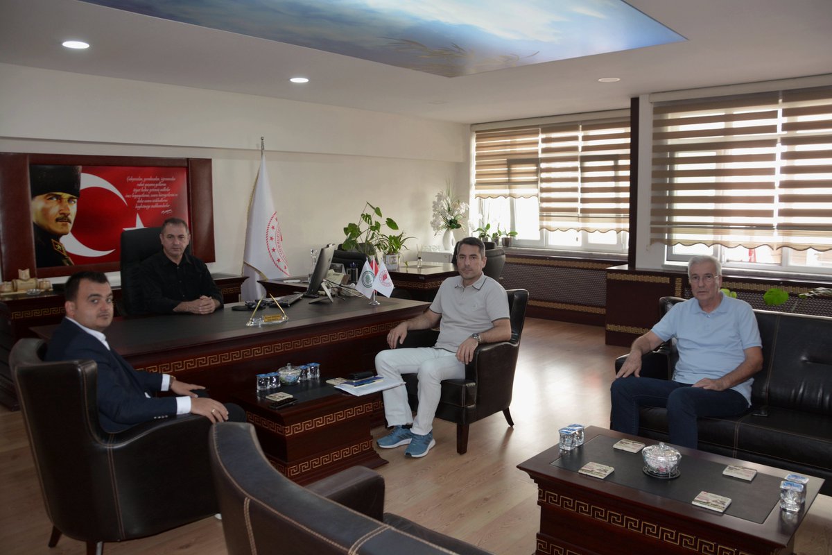 Tarım-Orman Çalışanları Birliği Sendikası (<a href="/TocBirSenGM/">TOÇ BİR-SEN</a>) Samsun İl Başkanı Ahmet GEÇER ve Başkan Yardıcısı Haktan ACUN, Bölge Müdürümüz Resul DOĞAN'ı ziyaret ettiler. 
Ziyaretleri için kendilerine teşekkür ederiz.
<a href="/milliparklar/">Milli Parklar</a>