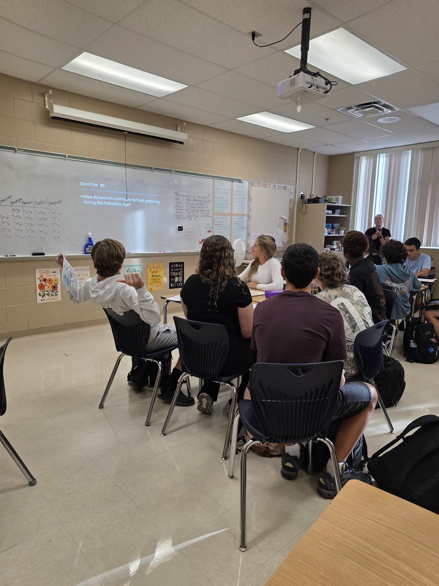 MsMcCracken1's tweet image. Students in Ms. Cerreta played Trashketball to review before their unit assessment in World History yesterday. #RusheNation #SoaringtoExtraordinary #RavensFueltheFire @rushemiddle