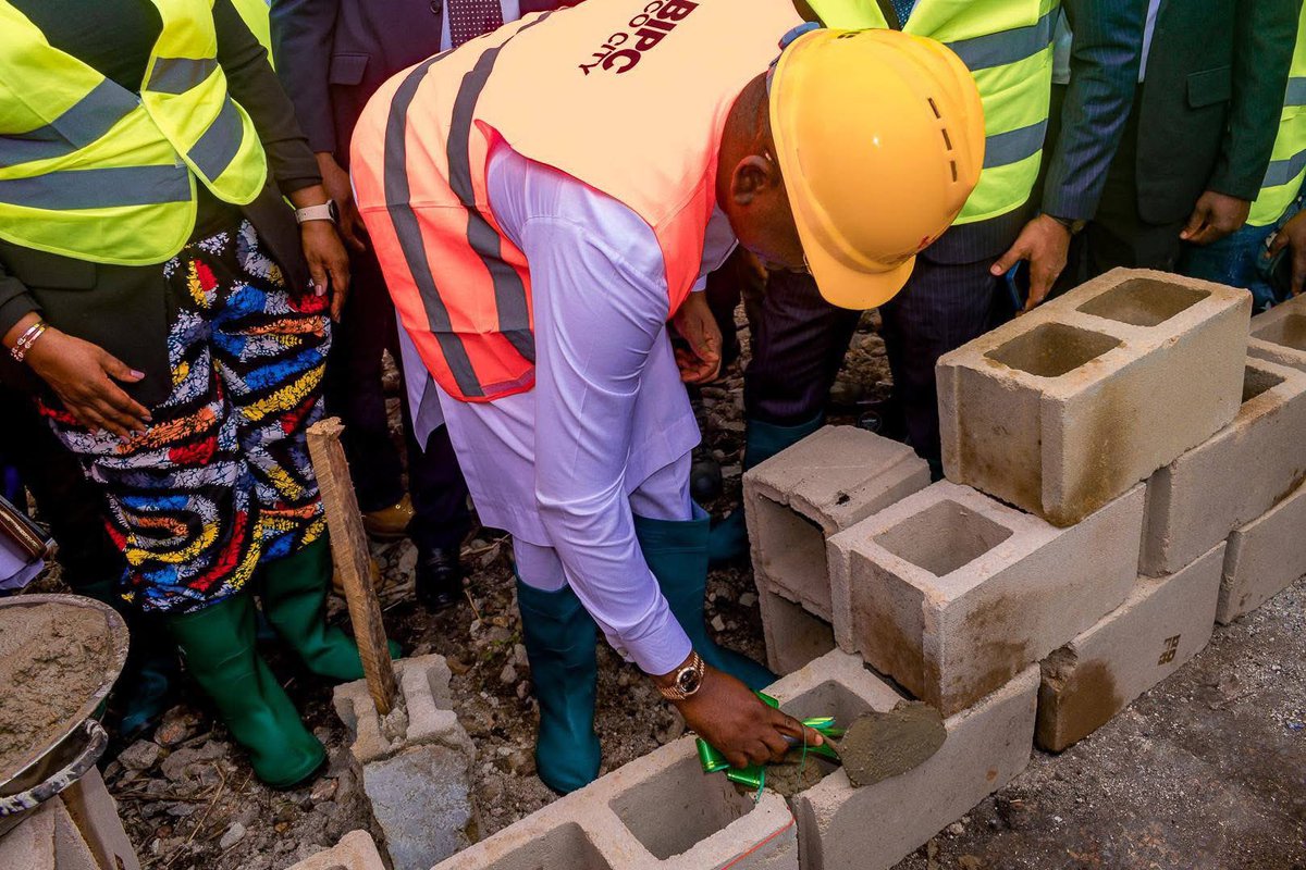 Barr. Sam Ode, mni tweet media