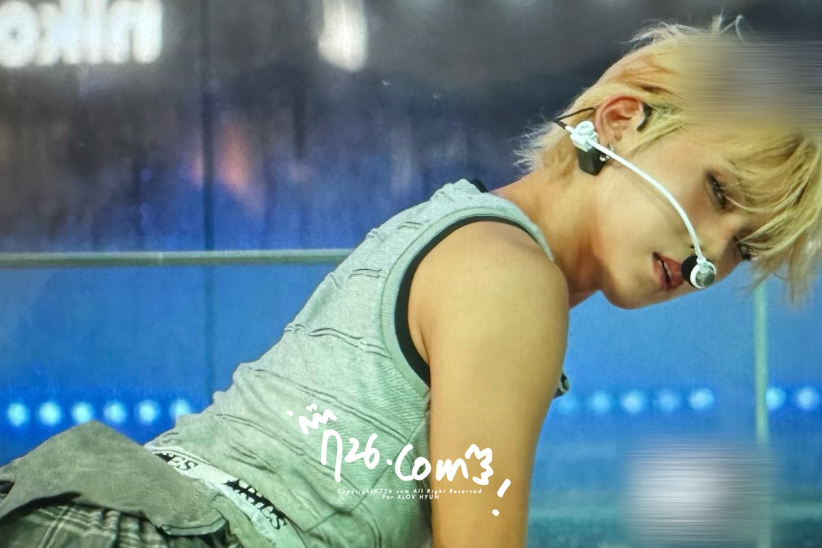 726dotcom's tweet image. 250911 池袋・サンシャイン噴水広場 2부 프리뷰
#XLOV #엑스러브 #현 #HYUN #ヒョン #김진형