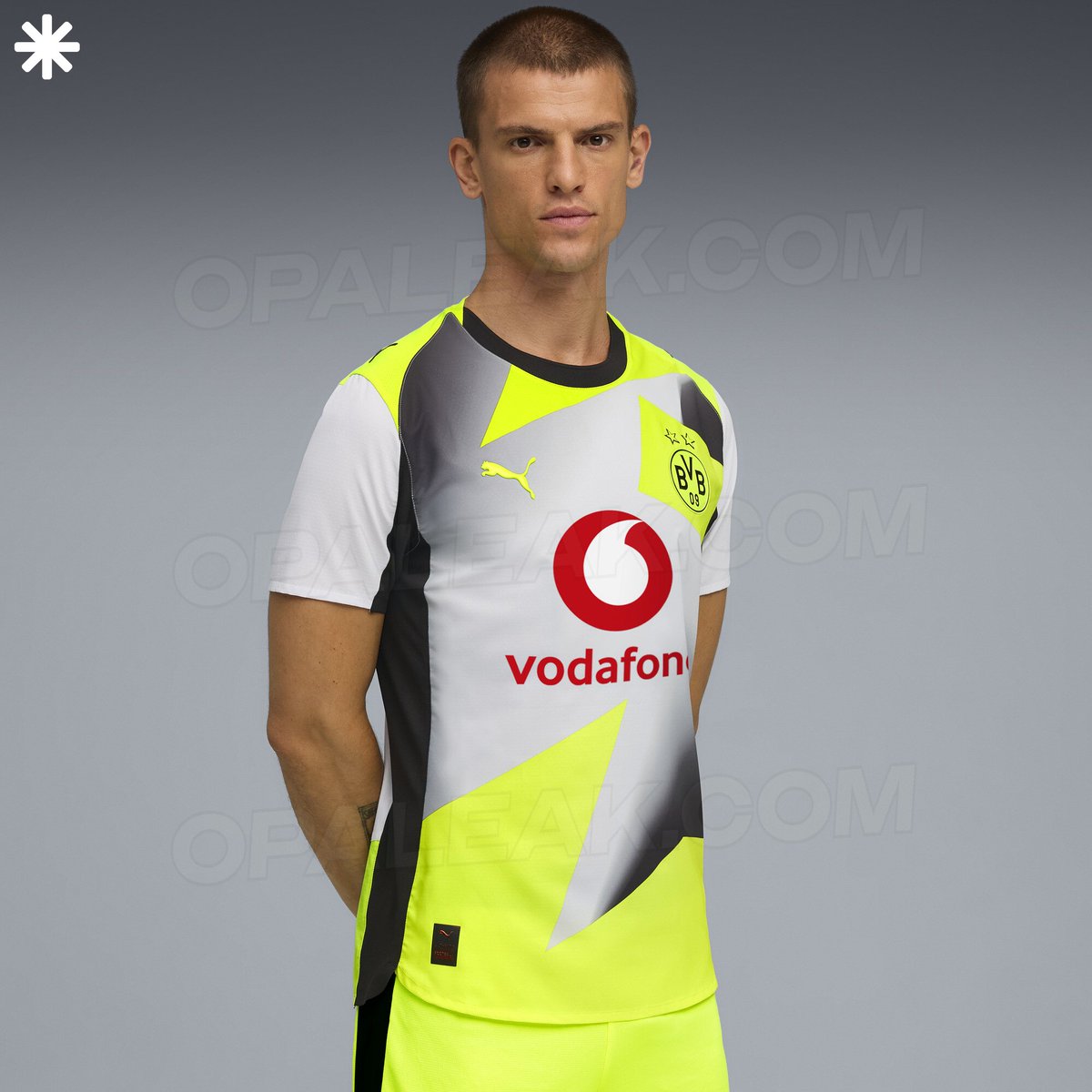 opaleak's tweet photo. ⚡️ OFFICIAL PICS - Dortmund 25/26 Away. https://t.co/yNT8gsJ9e1