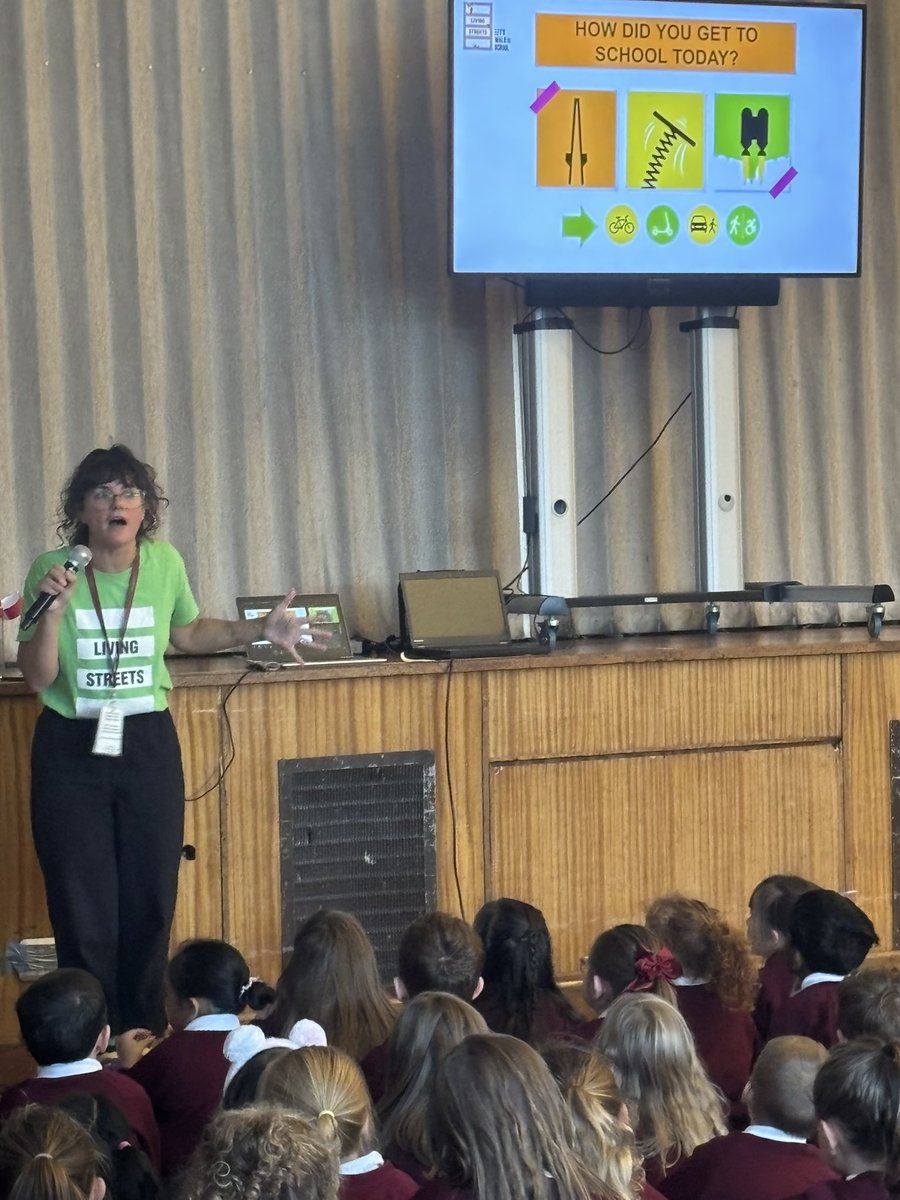 Stornoway Primary School and ELC (@syprimary) on Twitter photo Today we welcomed Roanna, <a href="/LStreetsScot/">Living Streets Scotland</a>, we talked about how the ‘Wow Walk’ is improving our physical and mental health whilst making a positive impact on our environment.
#article24 #SDG3
#SDG11 #SDG13🌍 Today we welcomed Roanna, <a href="/LStreetsScot/">Living Streets Scotland</a>, we talked about how the ‘Wow Walk’ is improving our physical and mental health whilst making a positive impact on our environment.
#article24 #SDG3
#SDG11 #SDG13🌍
