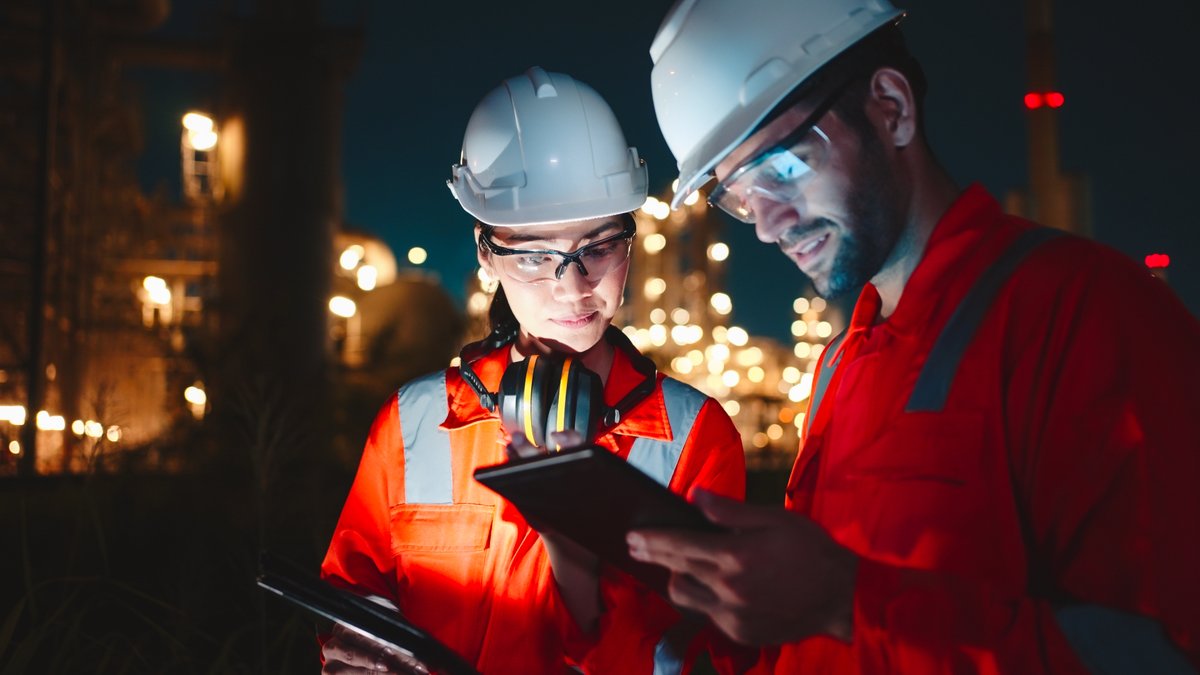 🚧 In today’s high-risk environment, success isn’t defined by how quickly you respond after an incident—it’s defined by how well you prevent one. Read how capturing the critical prevents the costly—and why better data is key to protecting your refinery.
hubs.la/Q03HJ3Xj0