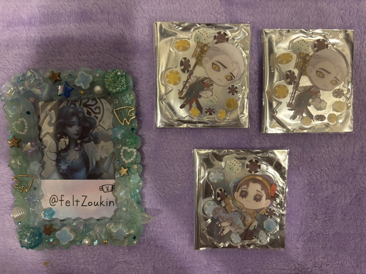 【交換/譲渡】第五人格 7周年 Dig！Dig！Seven！

・チェキカード
譲→墓守3・☆雑貨商2
求→隠者2・医師

・アクスタ
譲→隠者2・☆医師
求→墓守1

コンプのためチェキを優先的に求めています。
まとめてのお取引優先。
郵送のみのお取引になります。
交換優先ですが☆は単体譲渡可能。