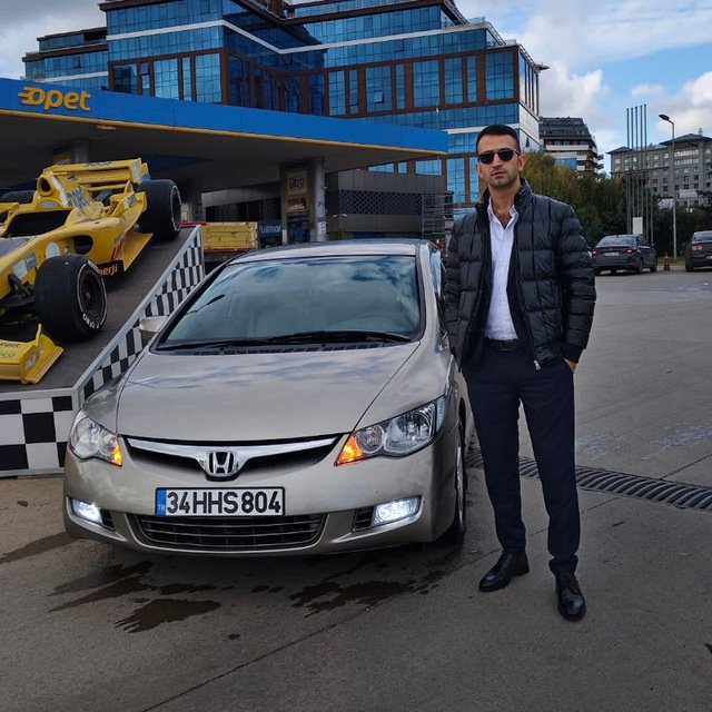 Yaşamalısın teslim olmada ...