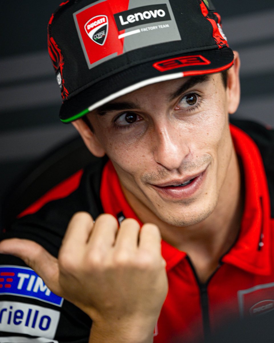 New entry for #SanMarinoGP 🇸🇲
➡️ Special cap 🧢🔴

‼️⚠️Available here 
shop.ducati.com/it/it/accessor…

#ForzaDucati #DucatiLenovoTeam