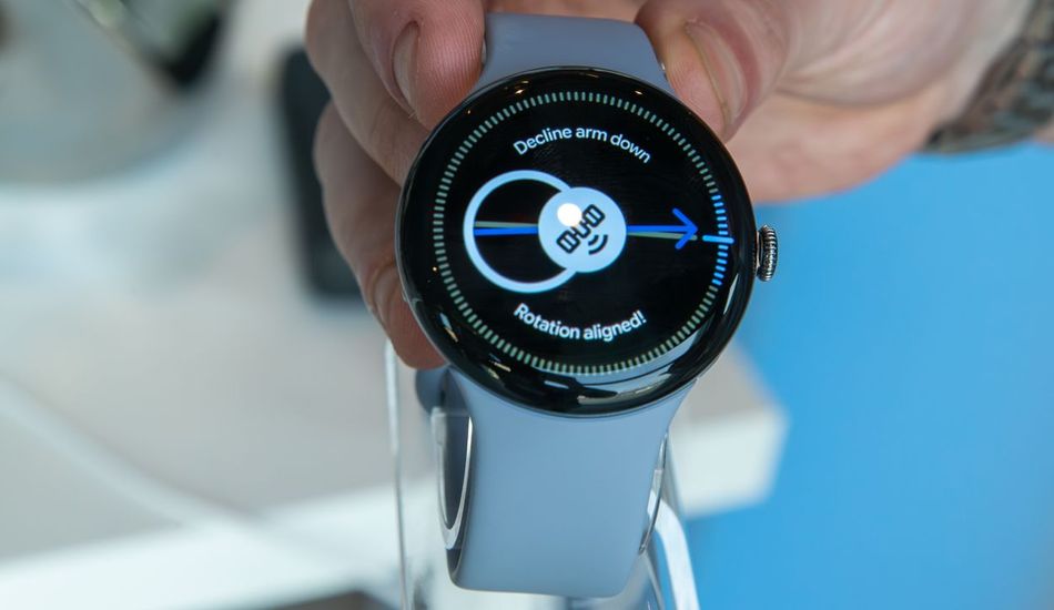 MobCentralNet's tweet image. Google shared some details about how its satellite SOS feature will work on the Pixel Watch 4, improving safety in remote areas. #news  #PixelWatch #SatelliteSOS #Google #Emergency
Link: mobilecentral.net/post/pixel-wat…