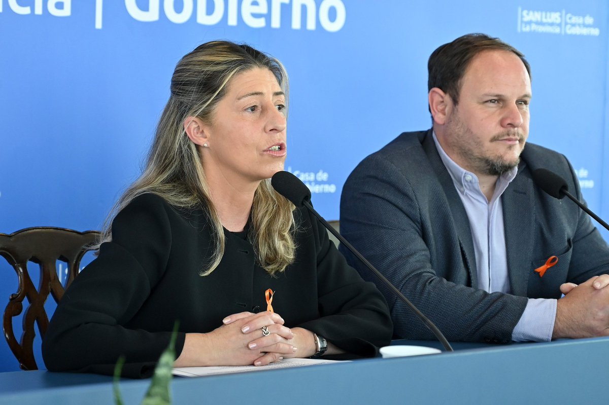 ⚙️ Mi Próximo Paso y Mi Primer Emprendimiento llevarán a cabo un mentoreo de acompañamiento.
Se trata de un periodo de acompañamiento y soporte para los proyectos que se financiaron en las primeras dos ediciones, que durará seis meses.