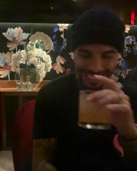 kdkhaos's tweet image. I’m a cat dad now 😂