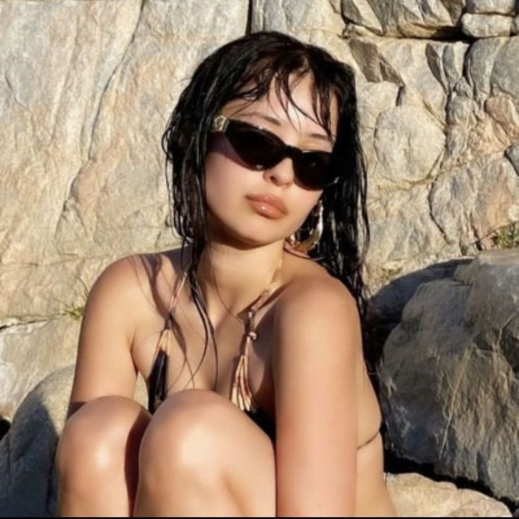 kdkhaos's tweet image. I’m a cat dad now 😂