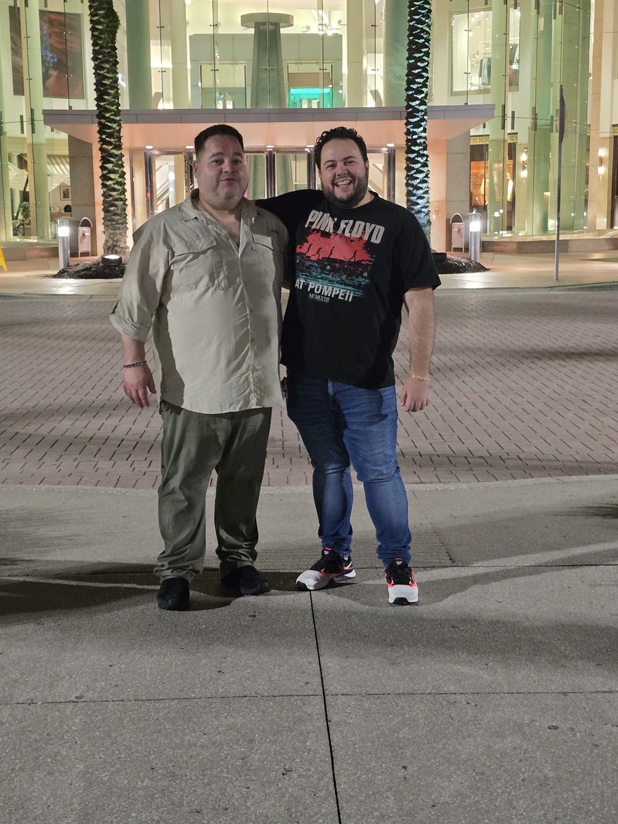 Un placer compartir con ustedes mi querido <a href="/Gustavo_NDX/">GustavoNDX</a> y que no sea la ultima vez.