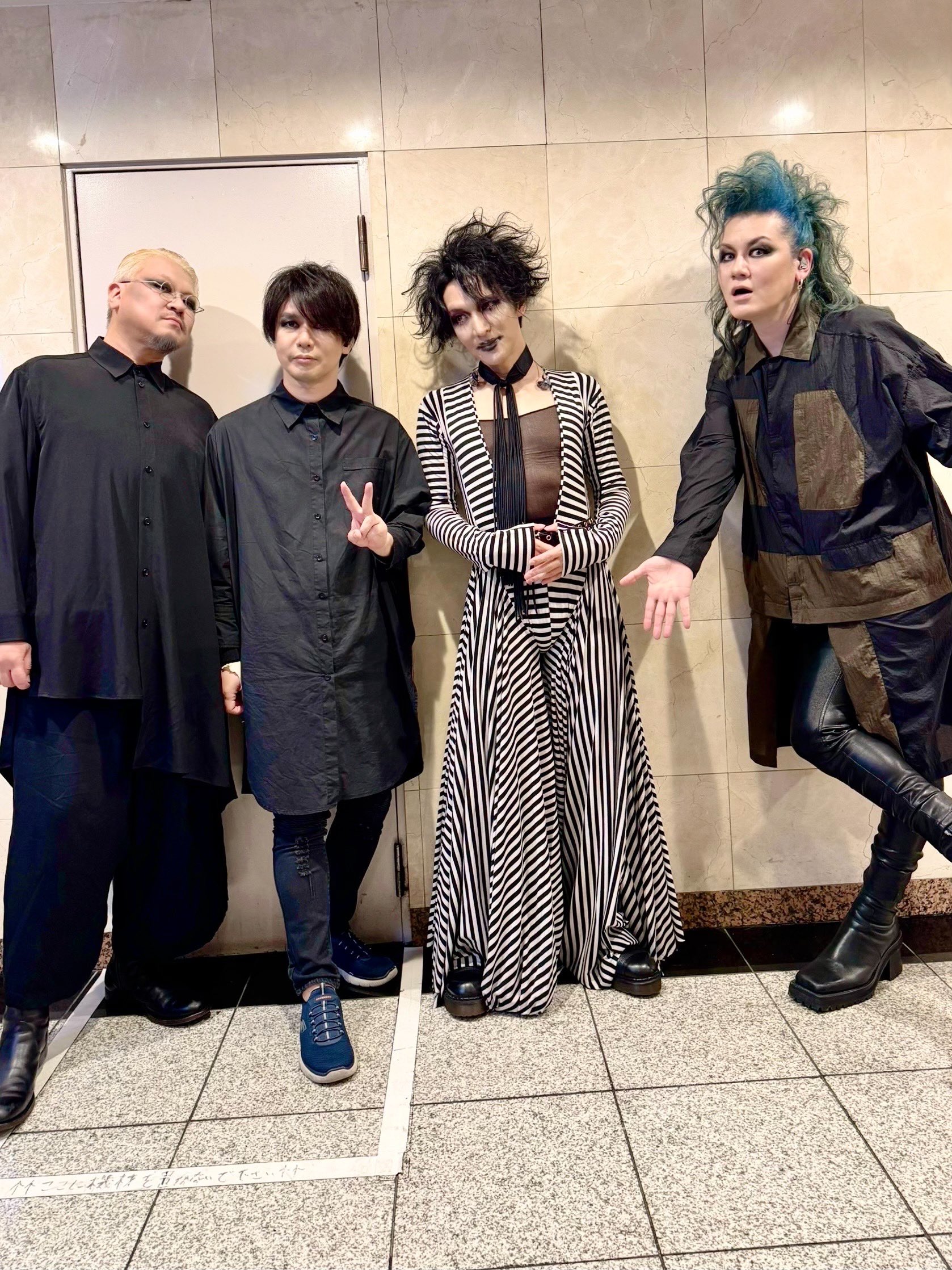 cali≠gari_official (@caligari_offici) / X