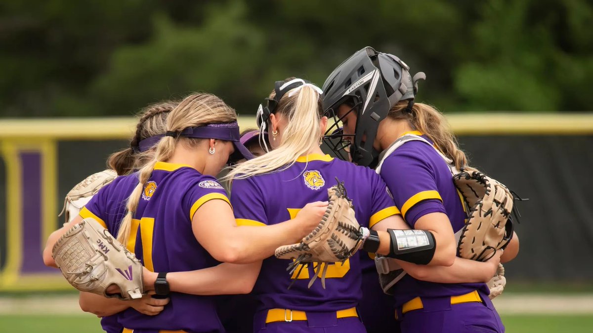 Leatherneck Softball to Host its Third Annual Hit-A- Thon Fundraiser 🥎

📰tinyurl.com/9ppccmp5

#GoNecks | #OneGoal
