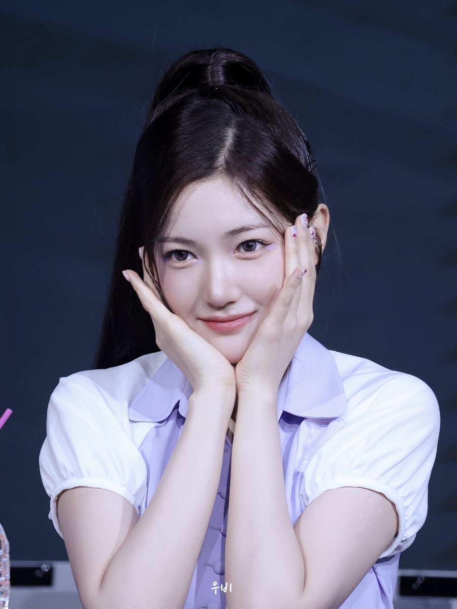 arinatmyheart's tweet photo. 250824 네모즈Ი︵𐑼

#명창토끼_서현아_생일축하해
#HAPPY_SEOHYEON_DAY https://t.co/GRAZ9xrSde