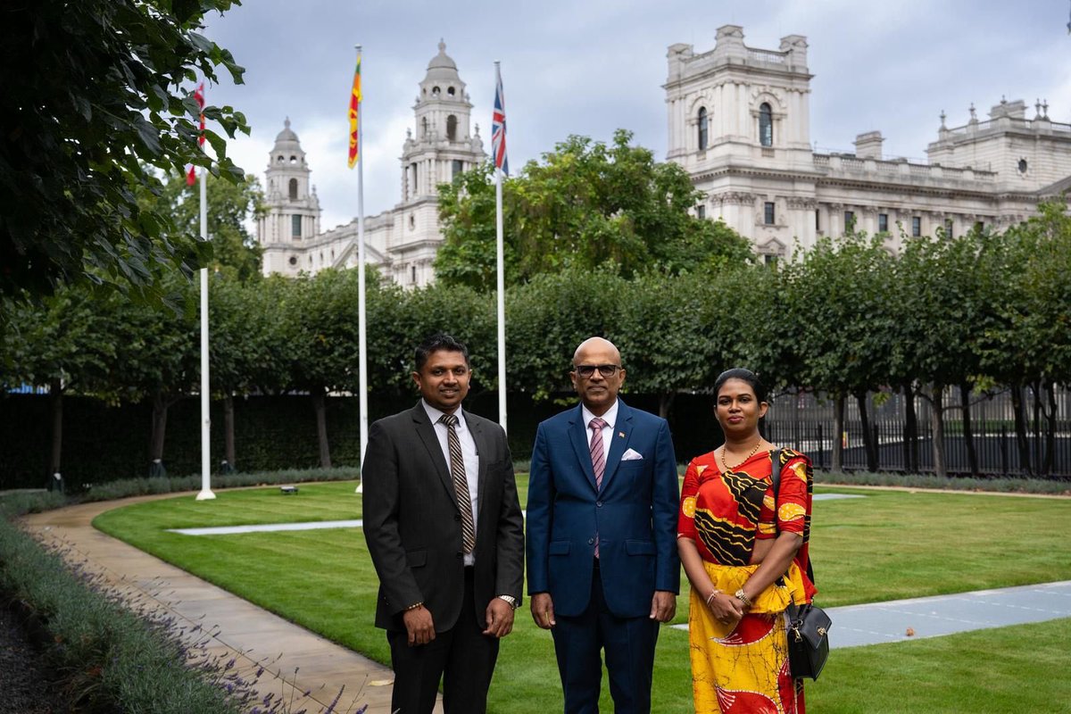 High Commissioner Nimal Senadheera called on The Rt Hon Sir Lindsay Hoyle <a href="/CommonsSpeaker/">House of Commons Speaker</a> on 11/09 at the
<a href="/HouseofCommons/">UK House of Commons</a>. The discussions focused on the ongoing engagements between the two legislatures &amp; strengthening SL-UK relationship. #DiplomacyLK #SLUKrelations