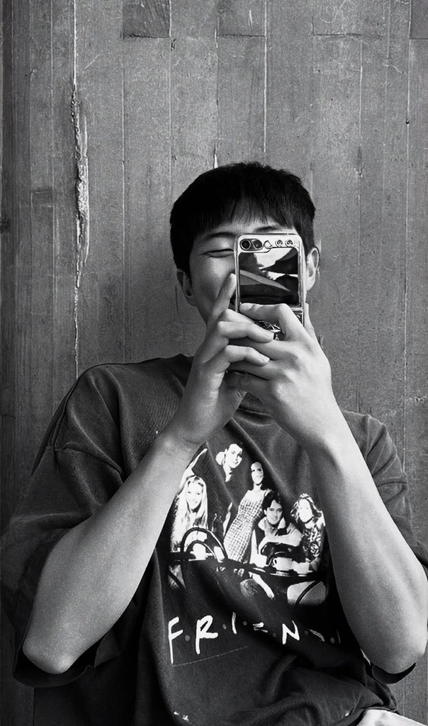 forkive_rm's tweet image. happy 30th birthday to my favorite person in the world. i always wish for you to be the happiest man alive, and I will always love you. ᥫ᭡