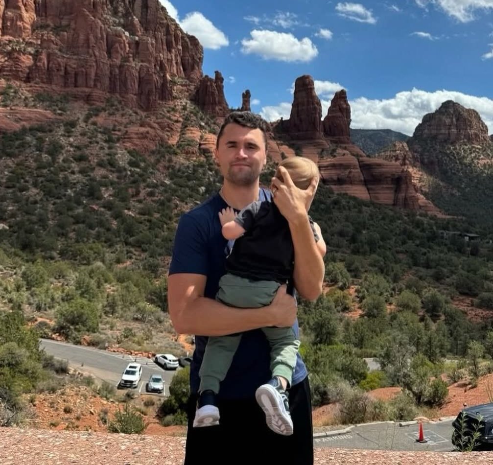 KikwathaG's tweet photo. 🕊️ Charlie Kirk’s voice has been silenced too soon. A man who built a movement from scratch, he leaves behind lessons about courage, conviction, and the power of ideas.
#StandWithCharlie #TruthLivesOn #kikwathagreat #Democrats https://t.co/JTq79HmzQA