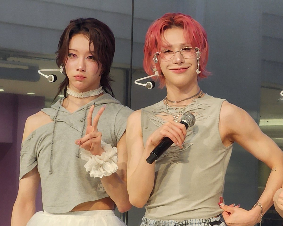 XLOV RUI WUMUTI チェキ セット XLOV RUI WUMUTI チェキ セット Wumuti - Etsy