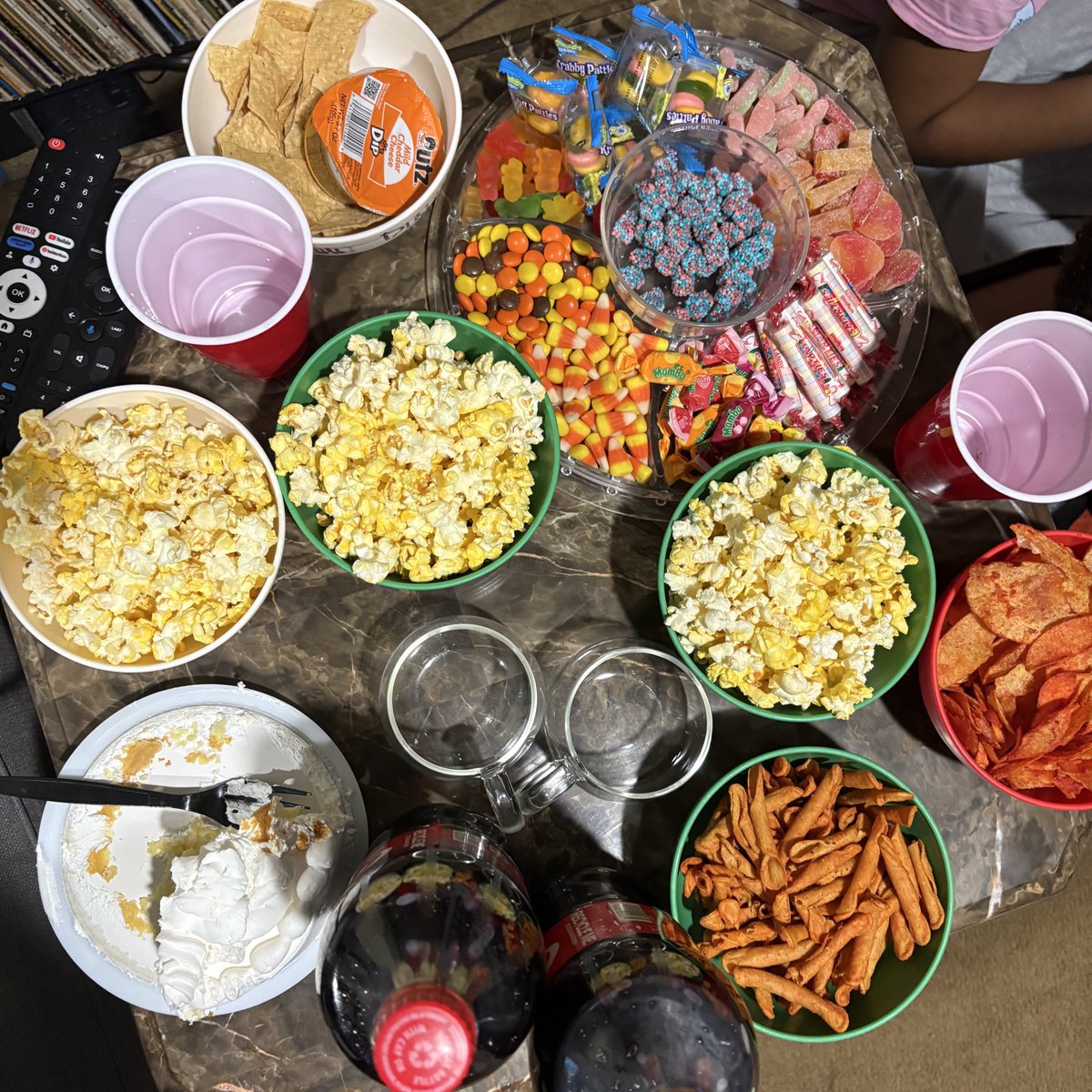 ItsMrsPlugg's tweet image. Yesterday was our 1 year anniversary so our kids put their money together to throw us a movie night… and they balled out… the movie they picked.. Kill Bill Vol. 1 

10/10