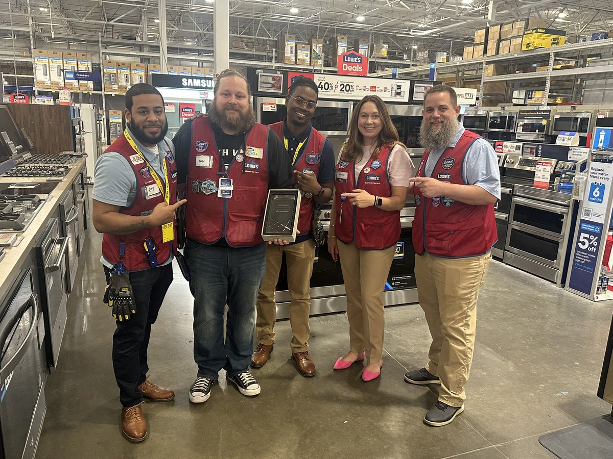 Thank you Kerrie Guido for a very engaged, exciting visit and being apart of recognizing Ian appliance specialist with his Top performer award for FY24!