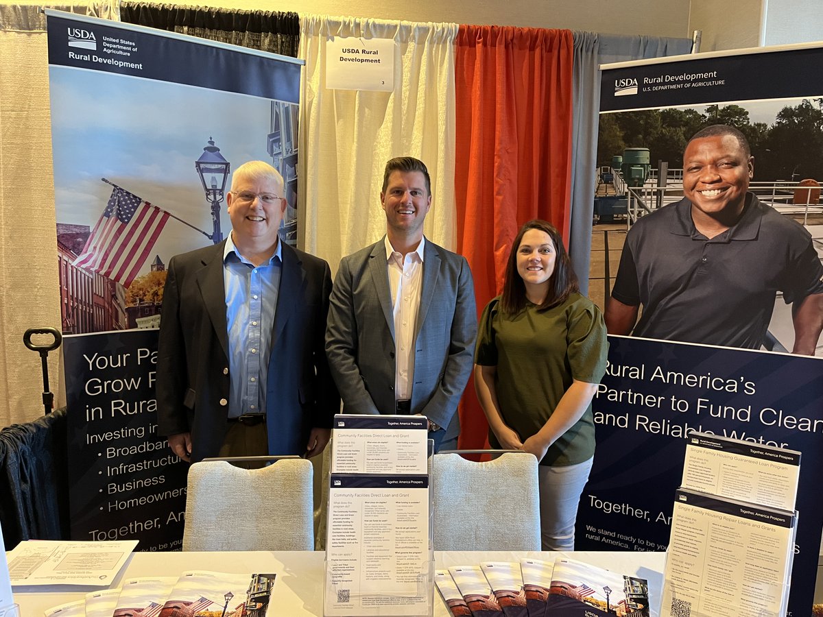 Community interaction is key to our mission. State Director Cabell, Deputy Wilson, and Area Director Albright attended the PA Municipal Authorities Association Conference and Trade show to discuss RD programs to support PA’s rural communities.  rd.usda.gov/pa