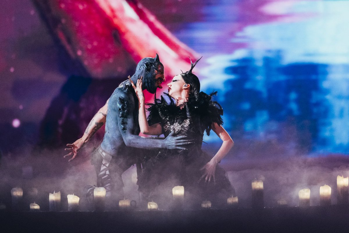 İrlanda devlet kanalı RTÉ, İsrail'in yarışmada yer alması halinde İrlanda'nın Eurovision'a katılmayacağını açıkladı.